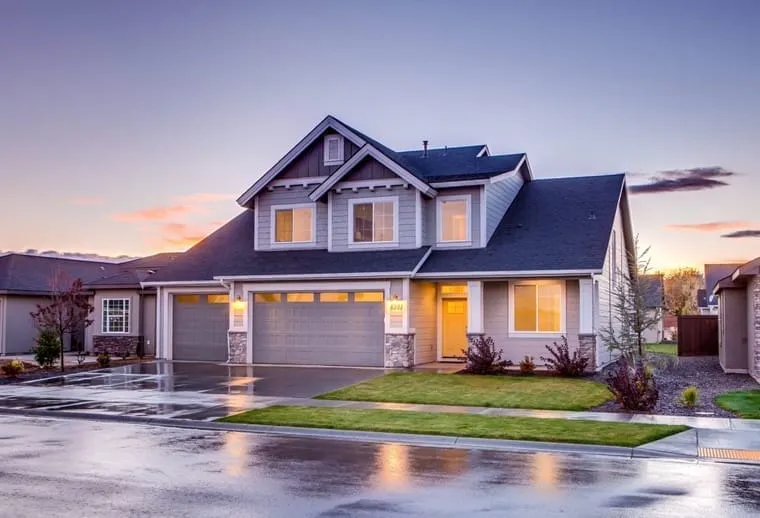 6 Ways to Safeguard Your Home While You’re On Vacation